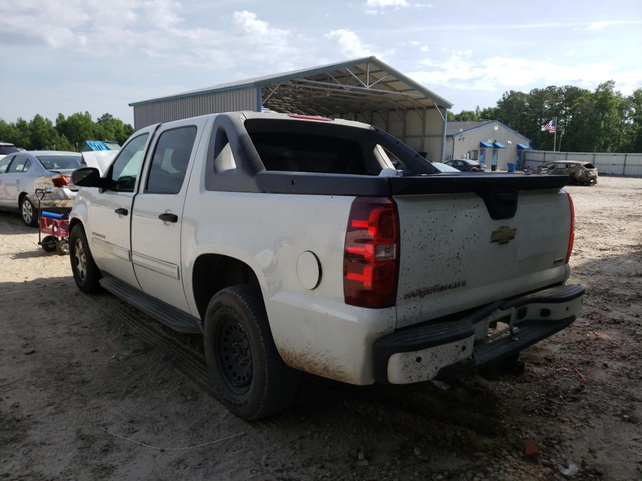 Photo 3 from auction – 2010 CHEVROLET AVALANCHE with VIN 3GNNCEE08AG266230
