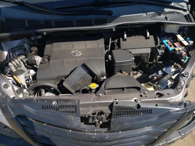Photo 7 from auction – 2015 TOYOTA SIENNA with VIN 5TDZK3DC3FS655931