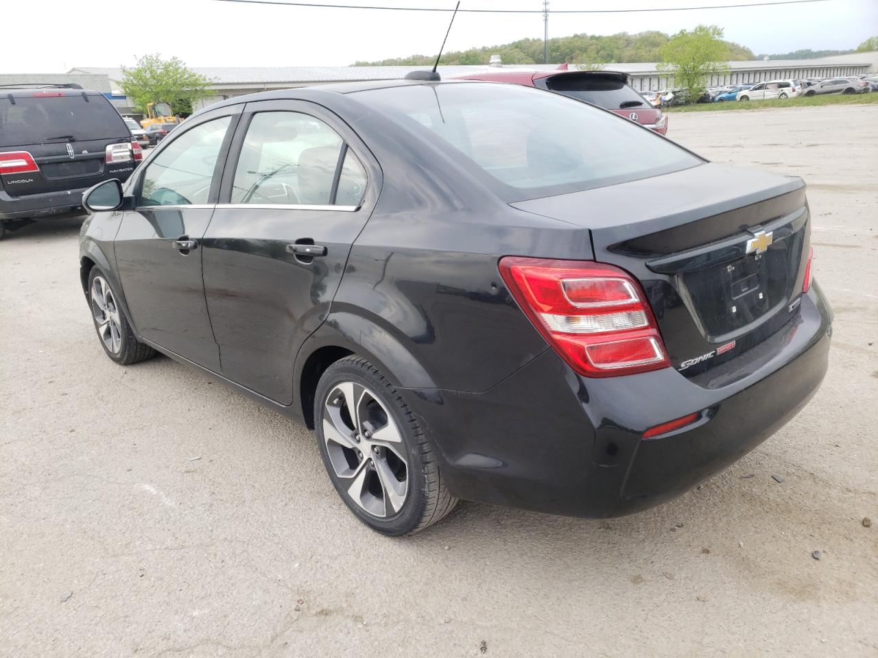 Photo 3 from auction – 2017 CHEVROLET SONIC PREM with VIN 1G1JF5SB1H4121115