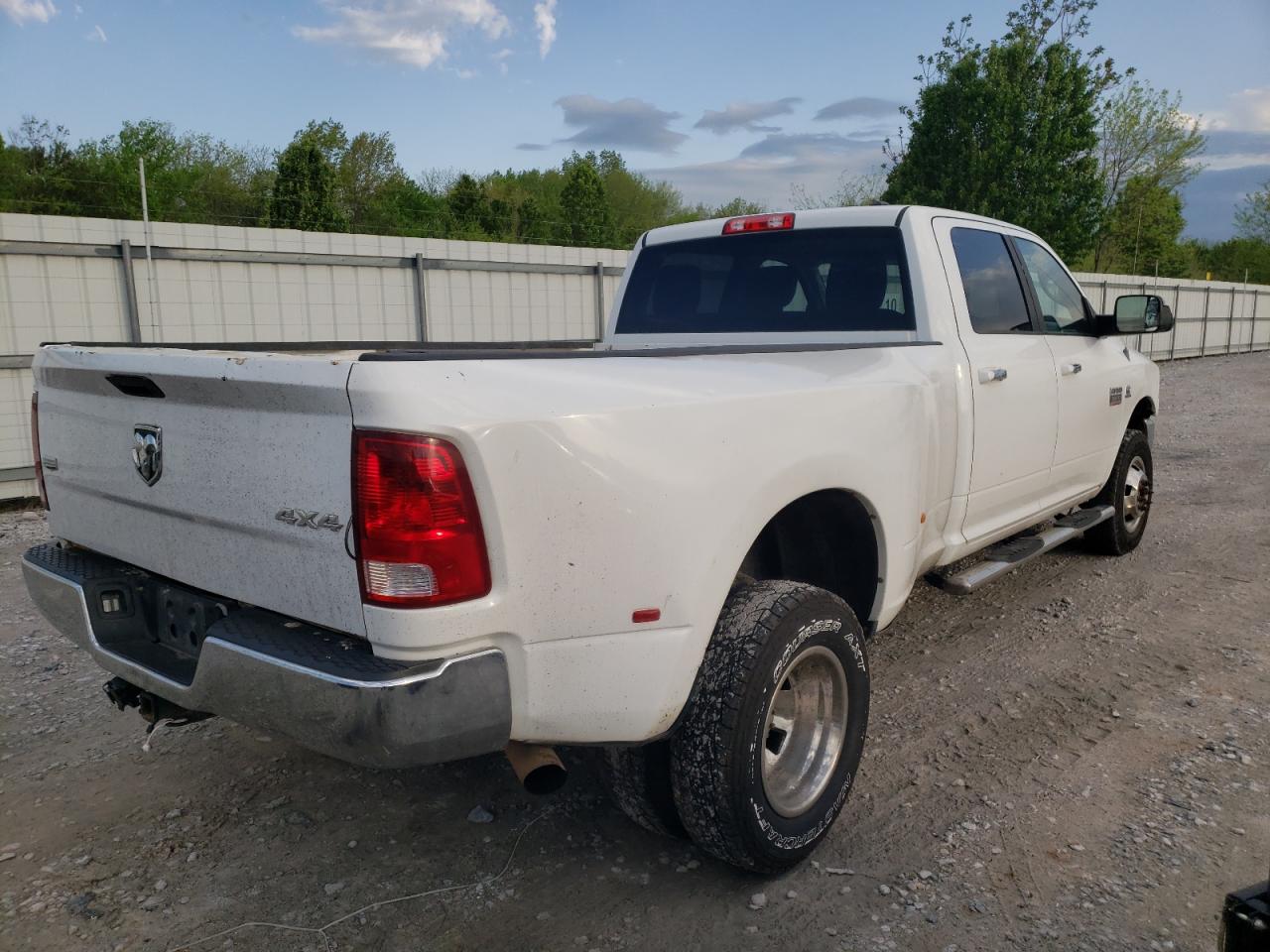Photo 4 from auction – 2011 DODGE RAM 3500 with VIN 3D73Y4CL3BG543673