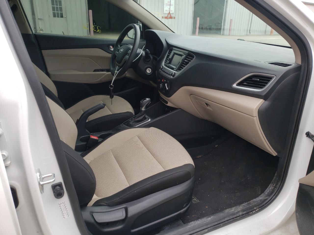 Photo 5 from auction – 2020 HYUNDAI ACCENT SE with VIN 3KPC24A63LE103779