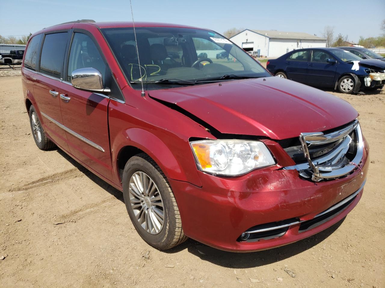CHRYSLER TOWN & COU 2013 with VIN 2C4RC1CG0DR634711 - Photo from auction