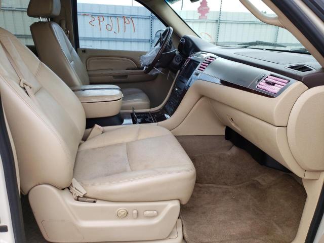 Photo 5 from auction – 2009 CADILLAC ESCALADE with VIN 1GYFK132X9R102187