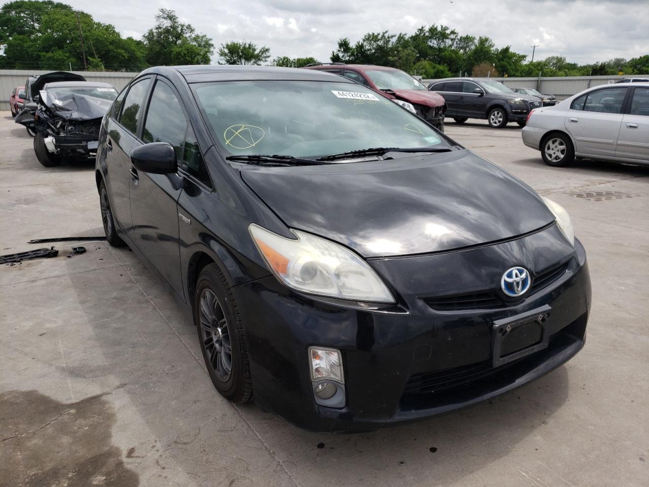TOYOTA PRIUS 2011 with VIN JTDKN3DU8B0289012 - Photo from auction