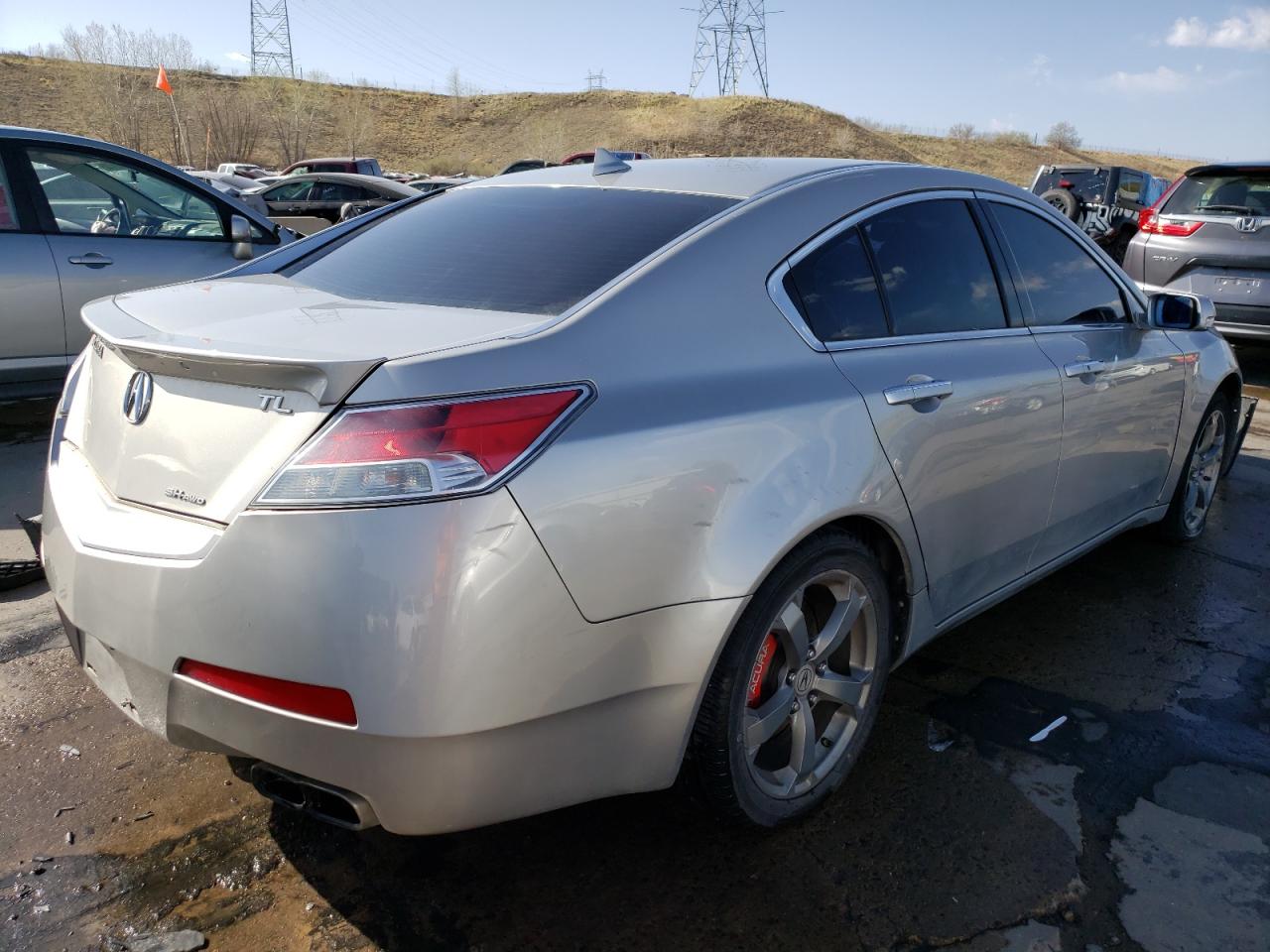 Photo 4 from auction – 2010 ACURA TL with VIN 19UUA9F52AA008068