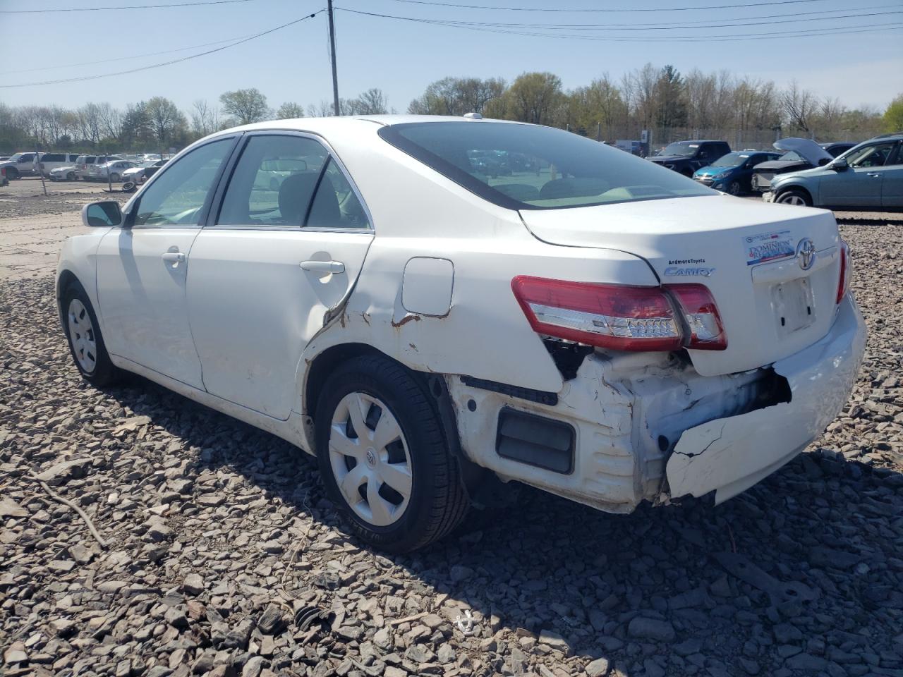 Photo 3 from auction – 2011 TOYOTA CAMRY BASE with VIN 4T1BF3EK0BU631051