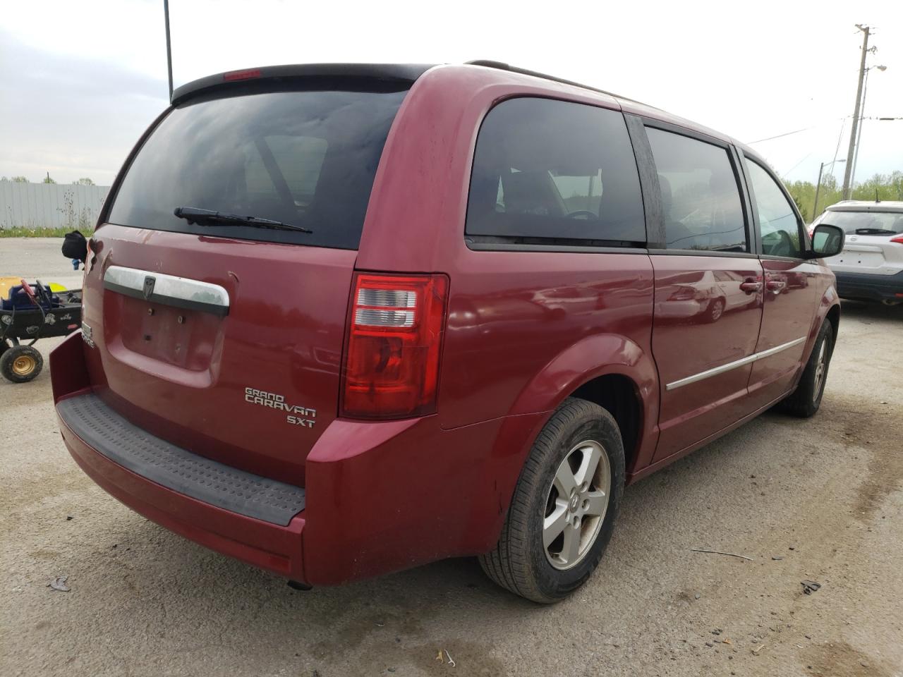 Photo 4 from auction – 2010 DODGE GRAND CARA with VIN 2D4RN5D14AR367275