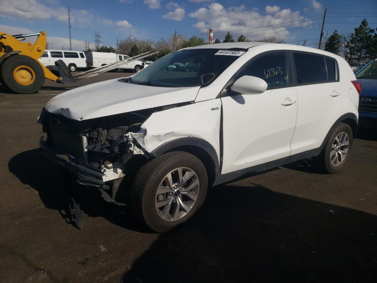 Photo 2 from auction – 2014 KIA SPORTAGE L with VIN KNDPBCAC3E7642455