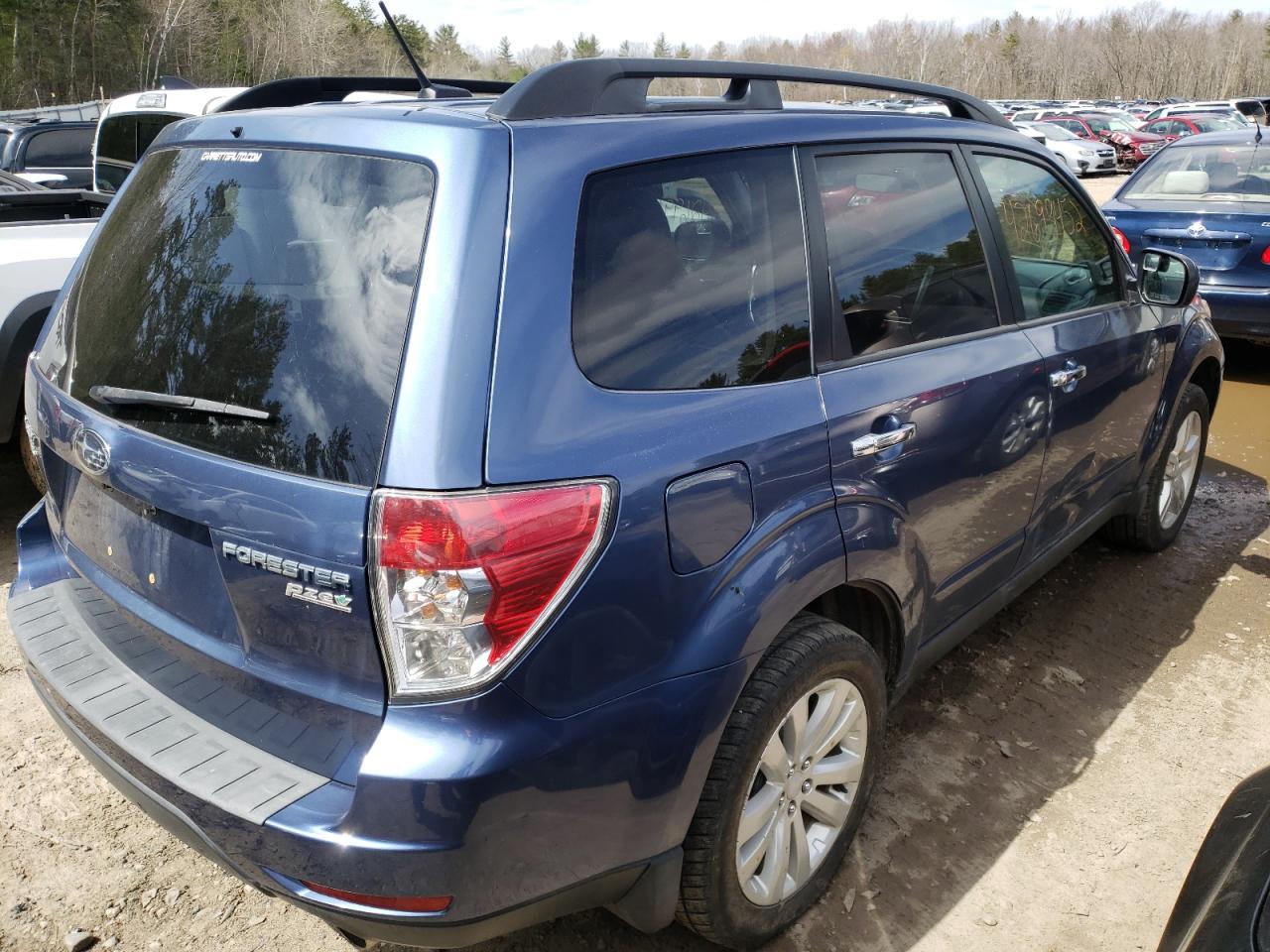 Photo 4 from auction – 2011 SUBARU FORESTER L with VIN JF2SHAEC2BH782740