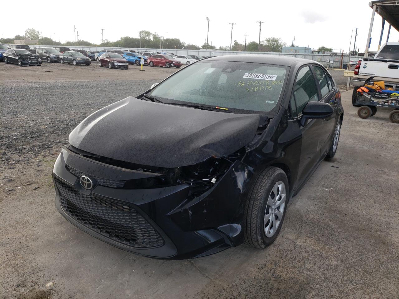 Photo 2 from auction – 2021 TOYOTA COROLLA LE with VIN 5YFEPMAE7MP239138