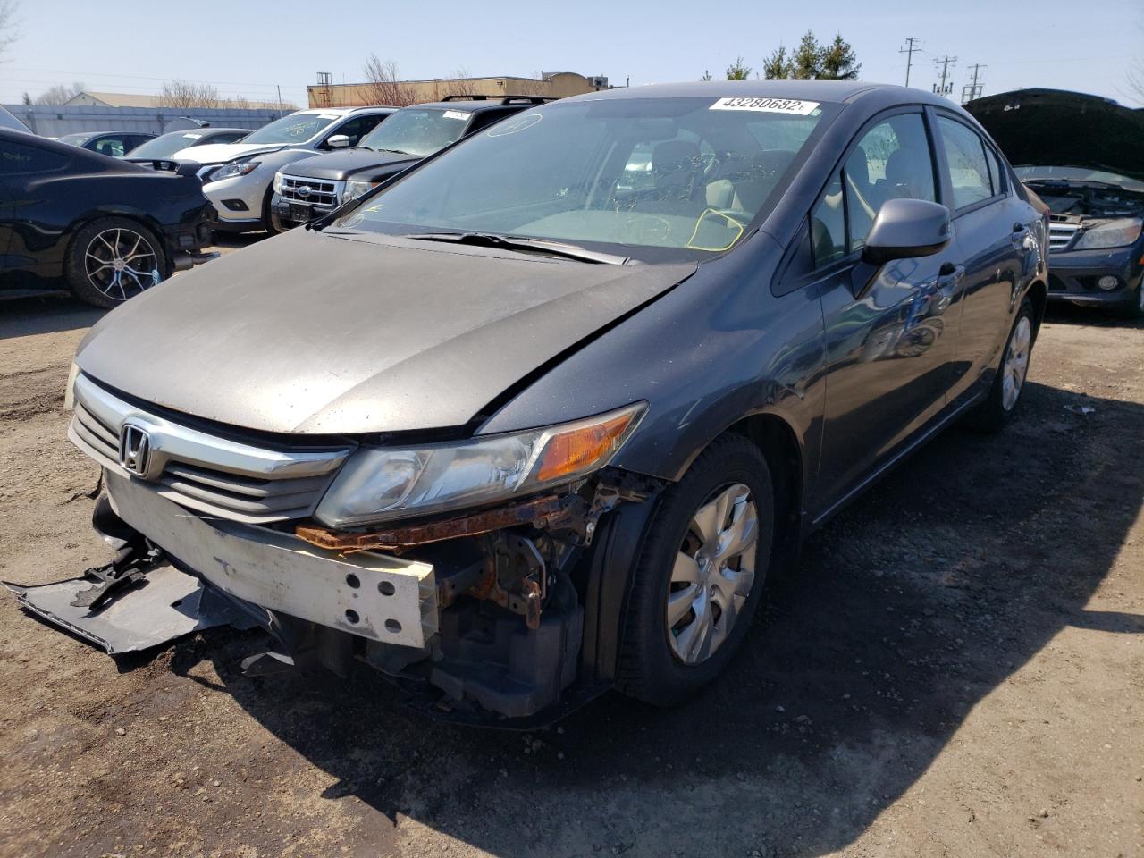 Photo 2 from auction – 2012 HONDA CIVIC LX with VIN 2HGFB2F41CH105030