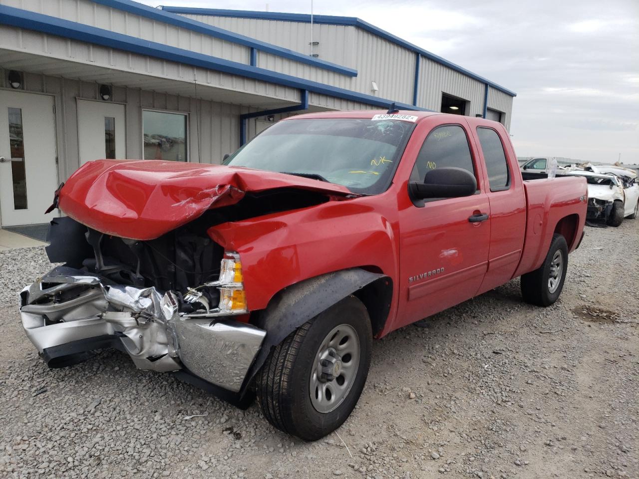 Photo 2 from auction – 2013 CHEVROLET silverado with VIN 1GCRKREA6DZ109314