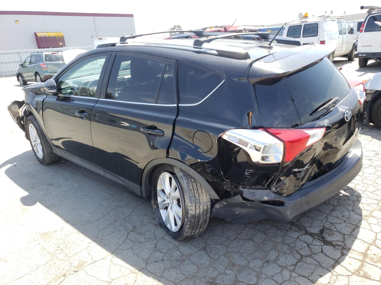 Photo 3 from auction – 2013 TOYOTA RAV4 LIMIT with VIN 2T3DFREV3DW002156