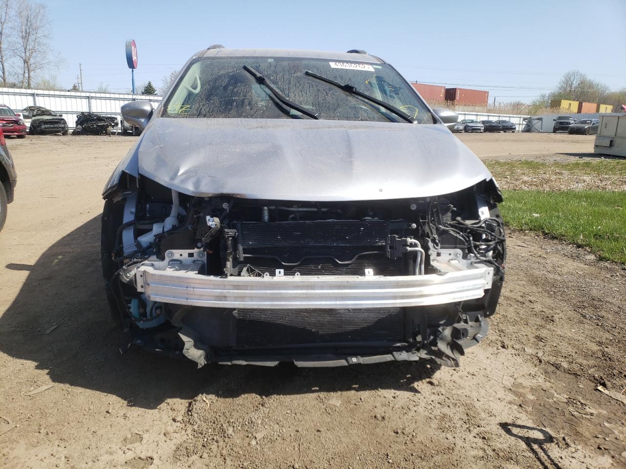 Photo 9 from auction – 2018 CHRYSLER PACIFICA T with VIN 2C4RC1BGXJR110737
