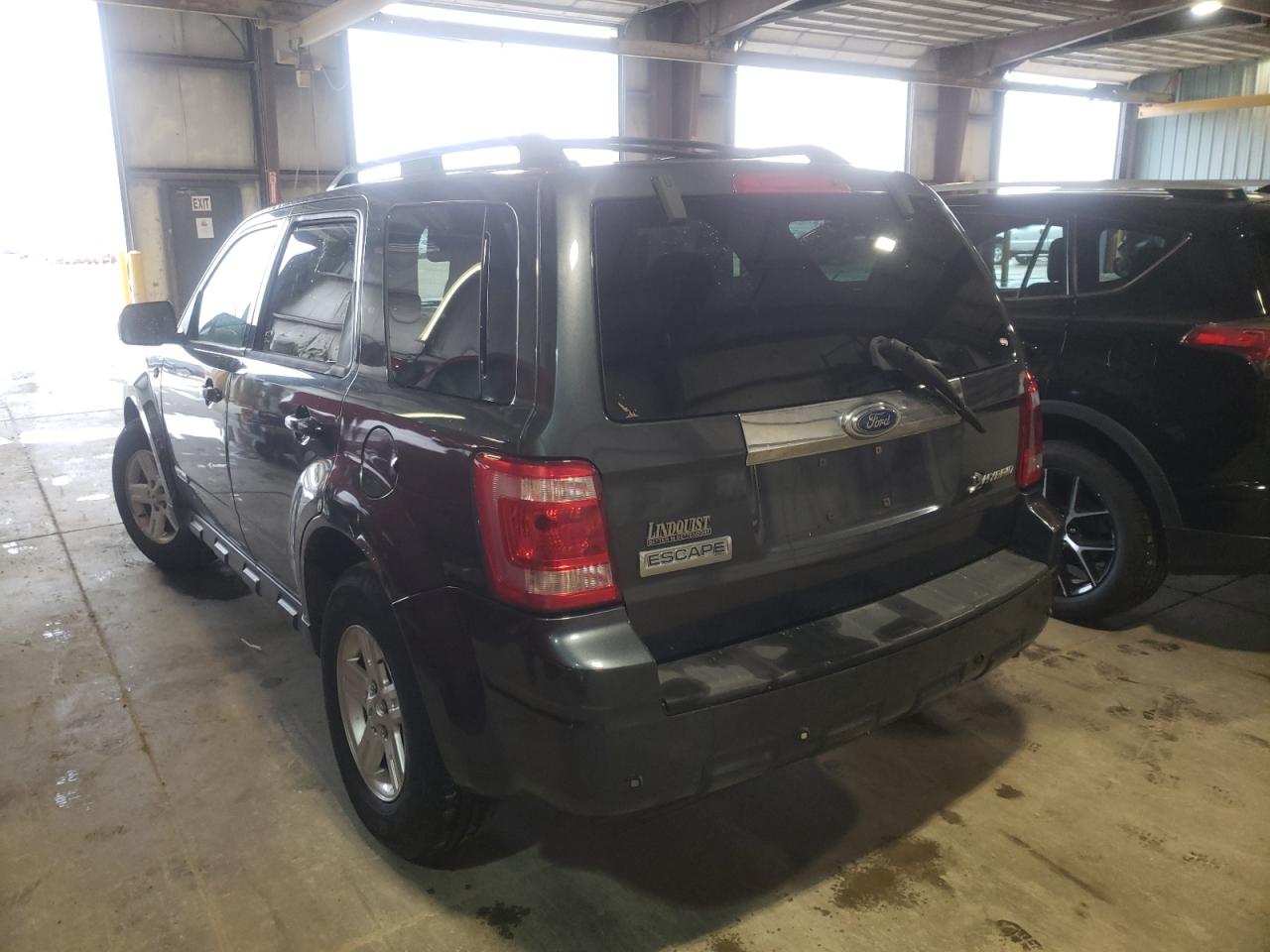 Photo 3 from auction – 2008 FORD ESCAPE HEV with VIN 1FMCU59H88KB29056