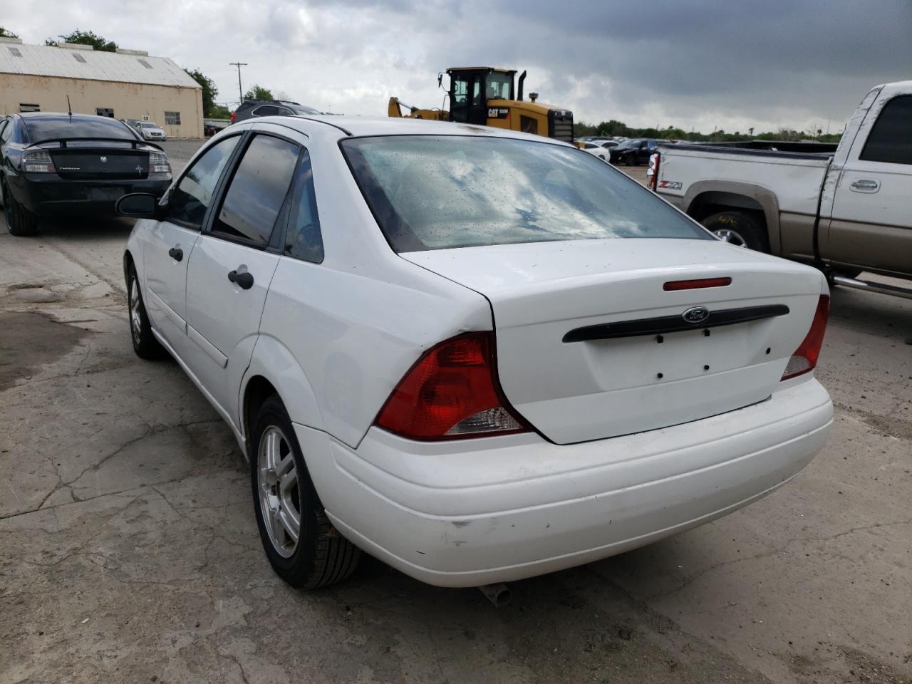 Photo 3 from auction – 2004 FORD FOCUS SE C with VIN 1FAFP34304W103777