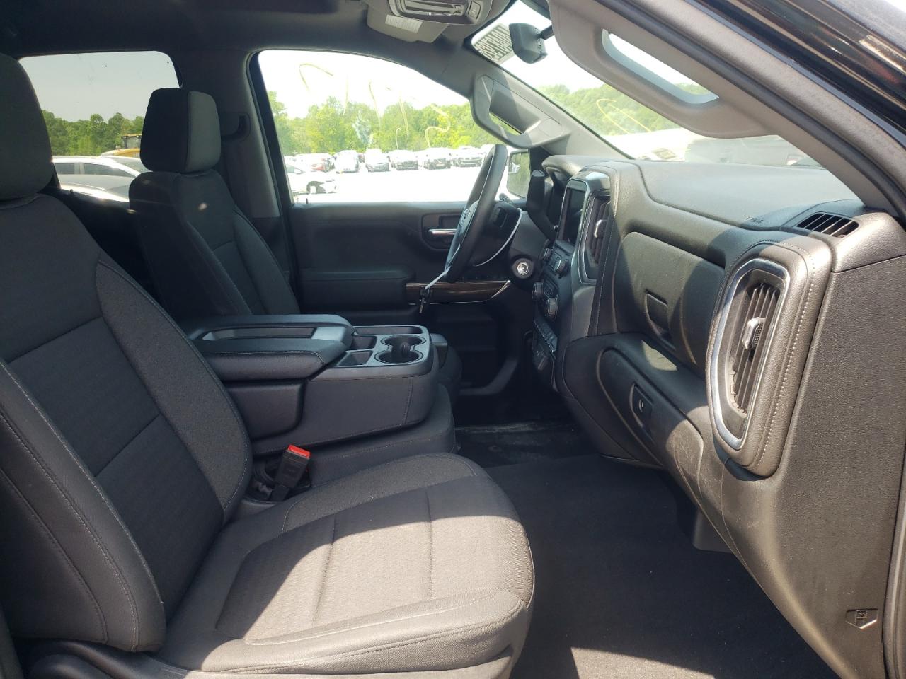 Photo 5 from auction – 2020 CHEVROLET SILVERADO with VIN 1GCRYDED9LZ221356