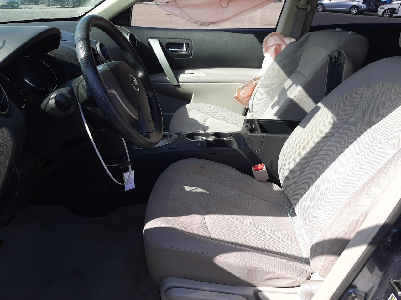 Photo 5 from auction – 2013 NISSAN ROGUE S with VIN JN8AS5MT2DW508025