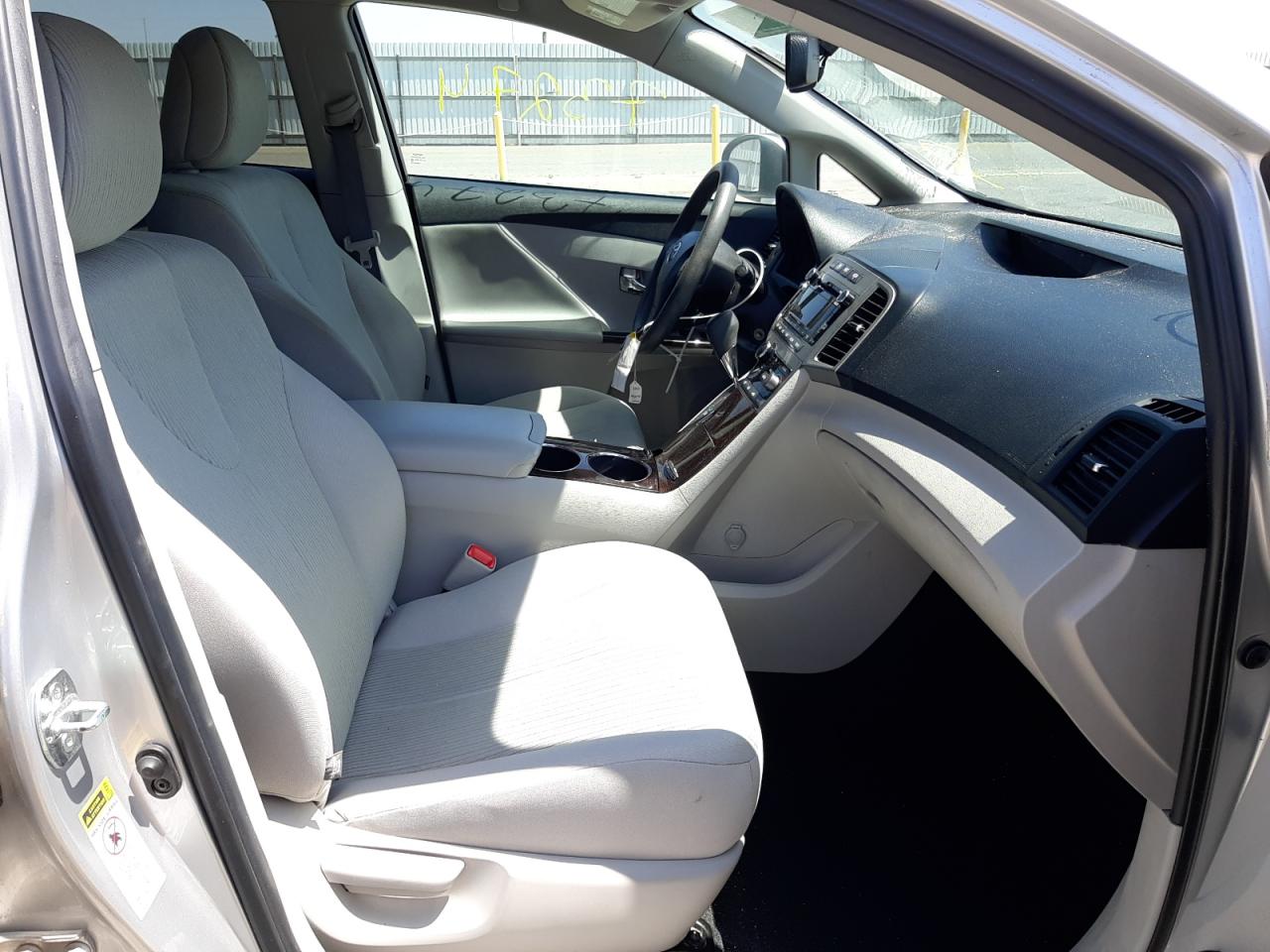 Photo 5 from auction – 2011 TOYOTA VENZA with VIN 4T3ZA3BB9BU043495