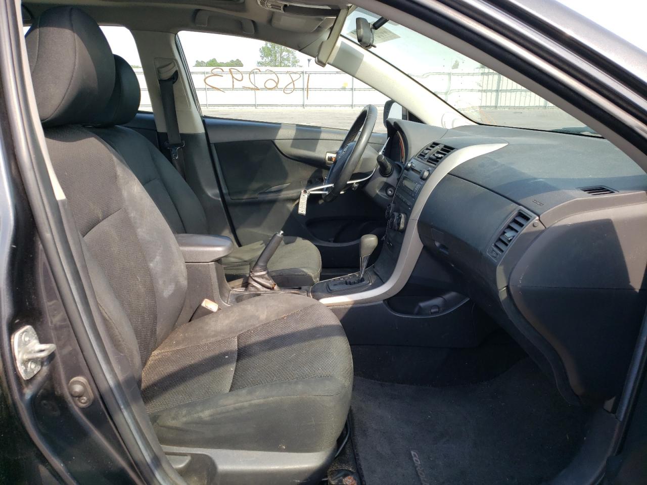 Photo 5 from auction – 2009 TOYOTA COROLLA BA with VIN 2T1BU40E59C177551