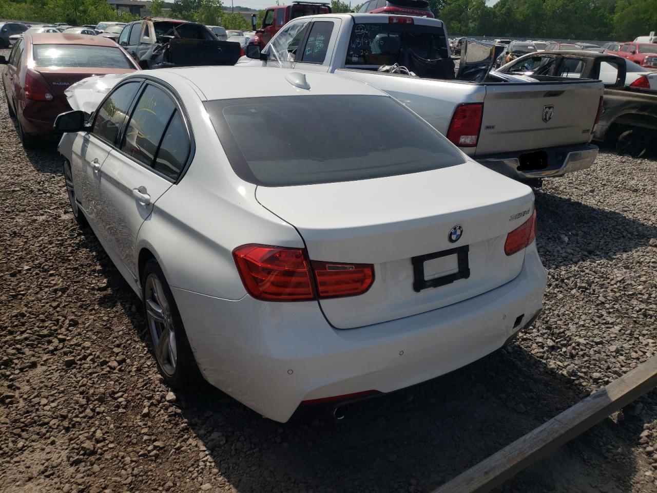 Photo 3 from auction – 2015 BMW 328 D with VIN WBA3D3C51FK158321