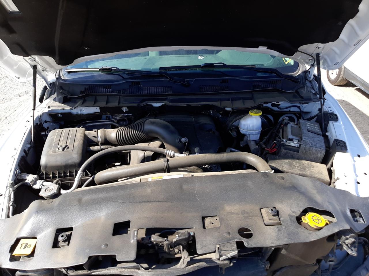 صورة رقم 7 من المزاد - 2019 RAM 1500 CLASS مع VIN 1C6RR6TT3KS603108