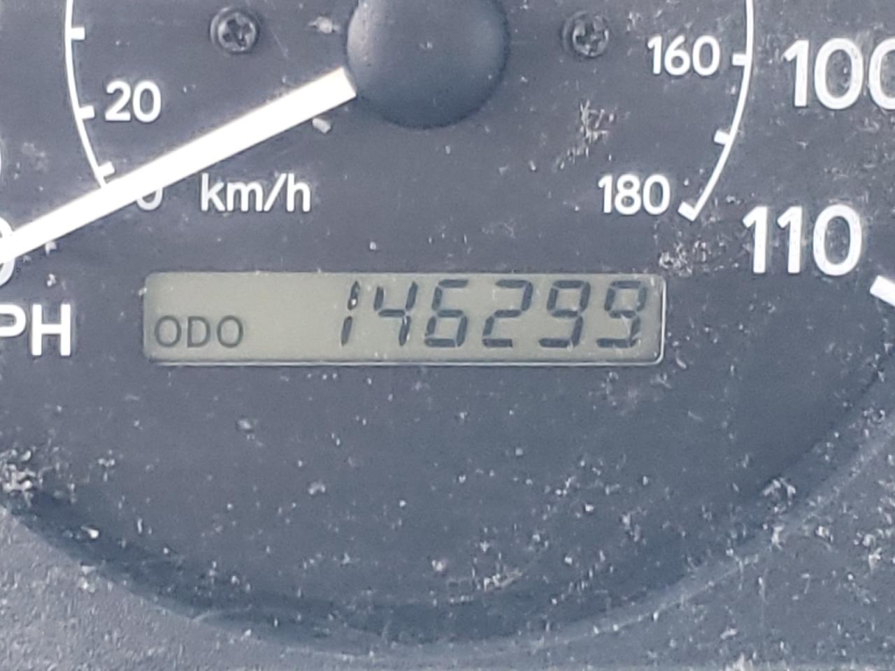 Photo 8 from auction – 2000 TOYOTA COROLLA VE with VIN 2T1BR12E0YC310857