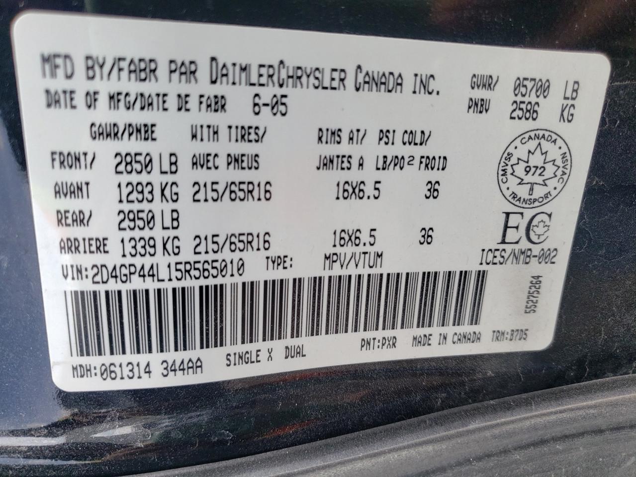 Photo 10 from auction – 2005 DODGE GRAND CARA with VIN 2D4GP44L15R565010