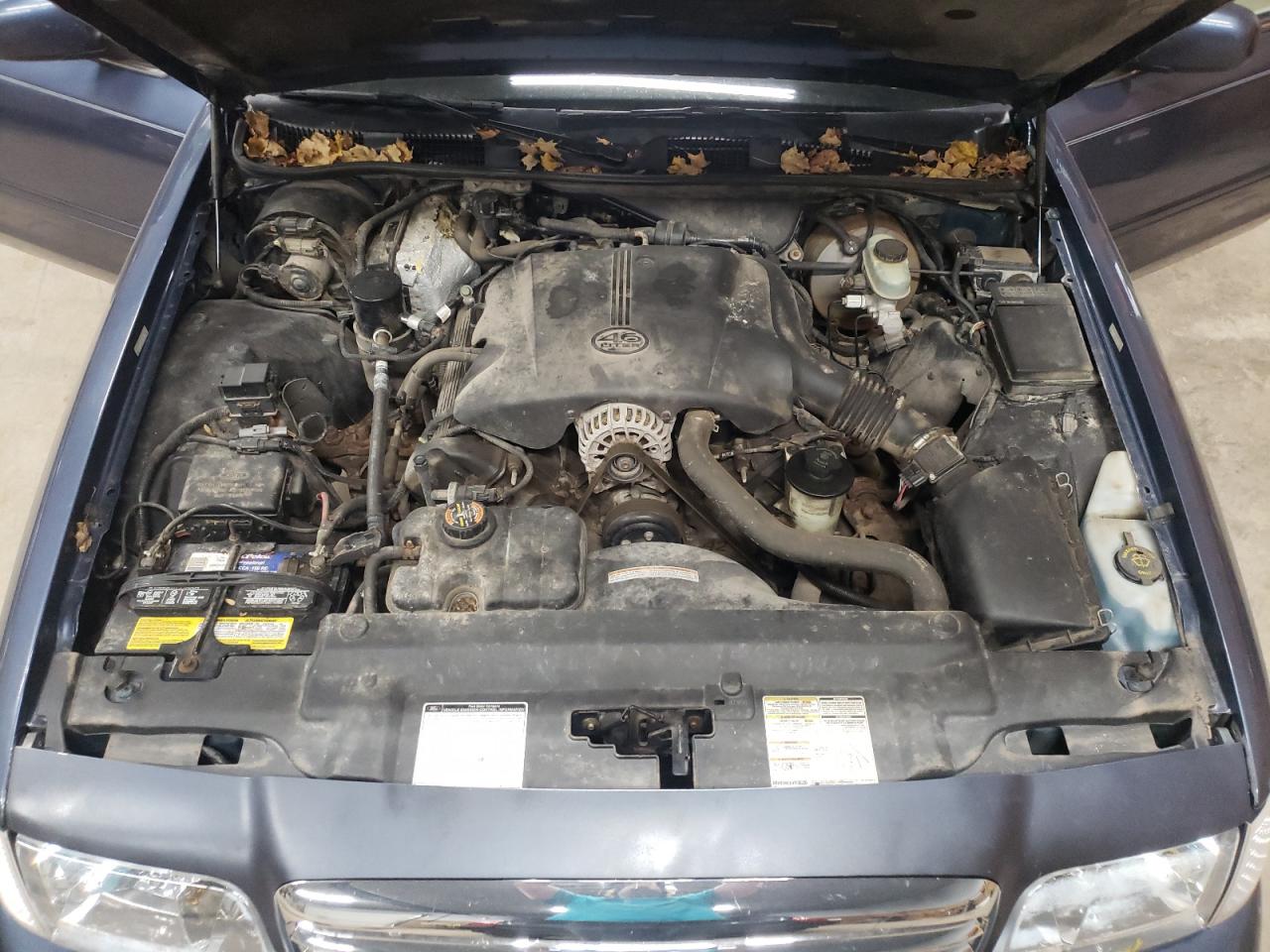 Photo 7 from auction – 1998 FORD CROWN VICT with VIN 2FAFP74W5WX172957
