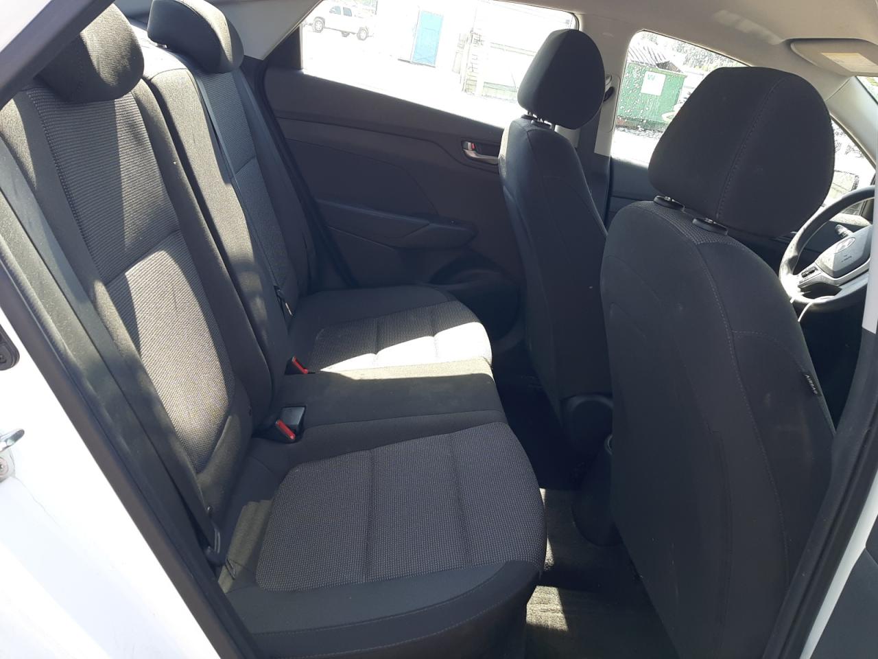 Photo 6 from auction – 2019 HYUNDAI ACCENT SE with VIN 3KPC24A32KE047337