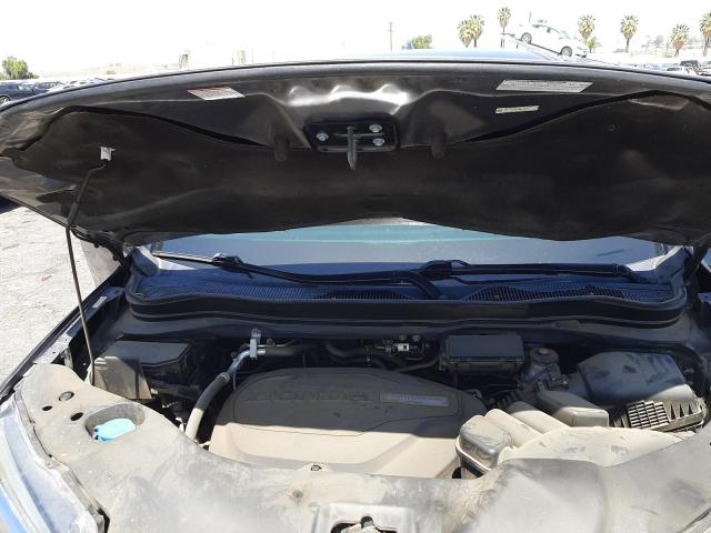 Photo 7 from auction – 2017 HONDA RIDGELINE with VIN 5FPYK2F58HB003454