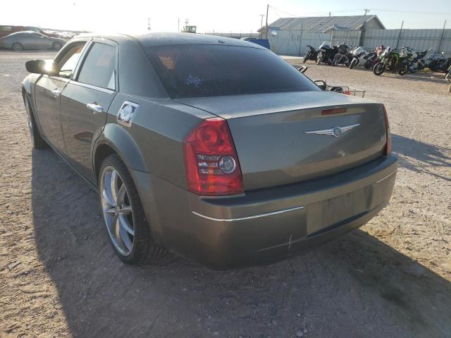 Photo 3 from auction – 2010 CHRYSLER 300 TOURIN with VIN 2C3CA4CD3AH101566