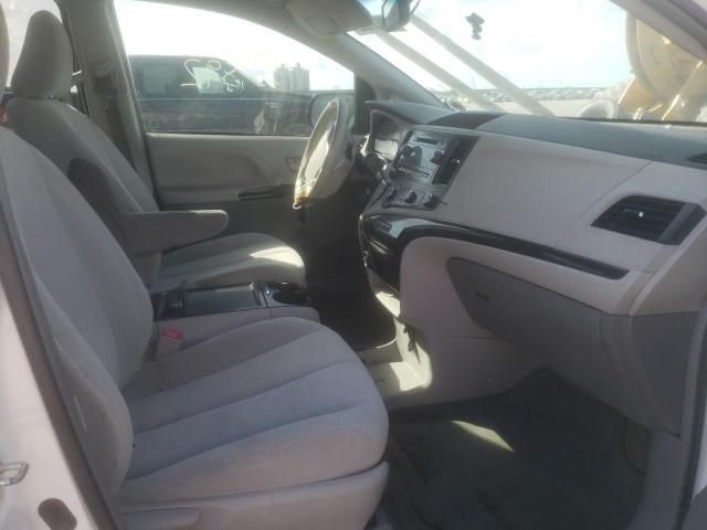 Photo 5 from auction – 2012 TOYOTA SIENNA LE with VIN 5TDKK3DC9CS184364