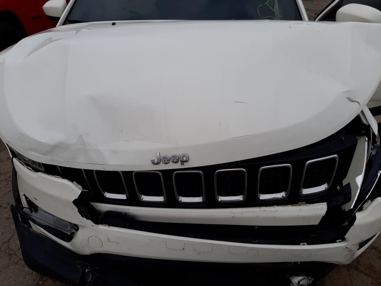 Photo 7 from auction – 2018 JEEP COMPASS LA with VIN 3C4NJDBB1JT206635