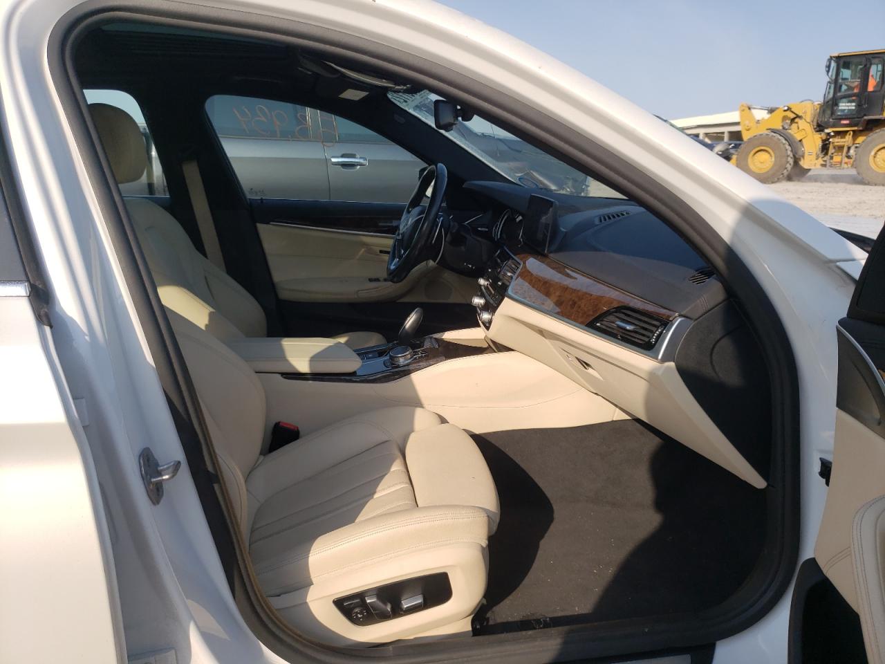 Photo 5 from auction – 2017 BMW 530 I with VIN WBAJA5C32HG895818