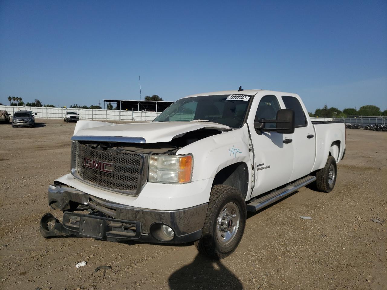 Photo 2 from auction – 2009 GMC SIERRA C25 with VIN 1GTHC53679F149331