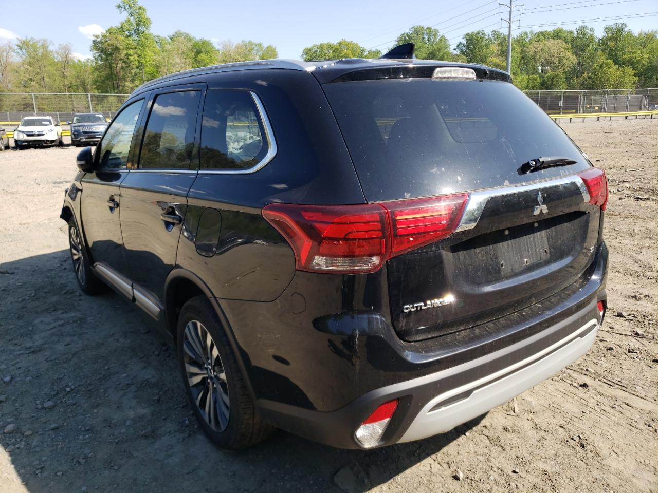 Photo 3 from auction – 2020 MITSUBISHI OUTLANDER with VIN JA4AD3A3XLZ033956
