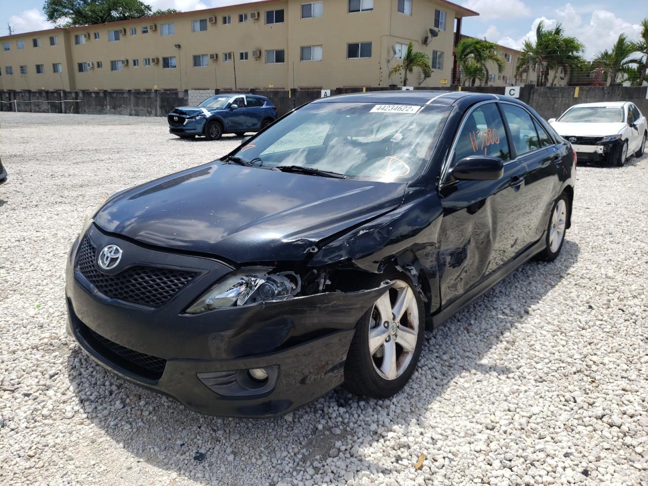 Photo 2 from auction – 2010 TOYOTA CAMRY BASE with VIN 4T1BF3EK7AU504411