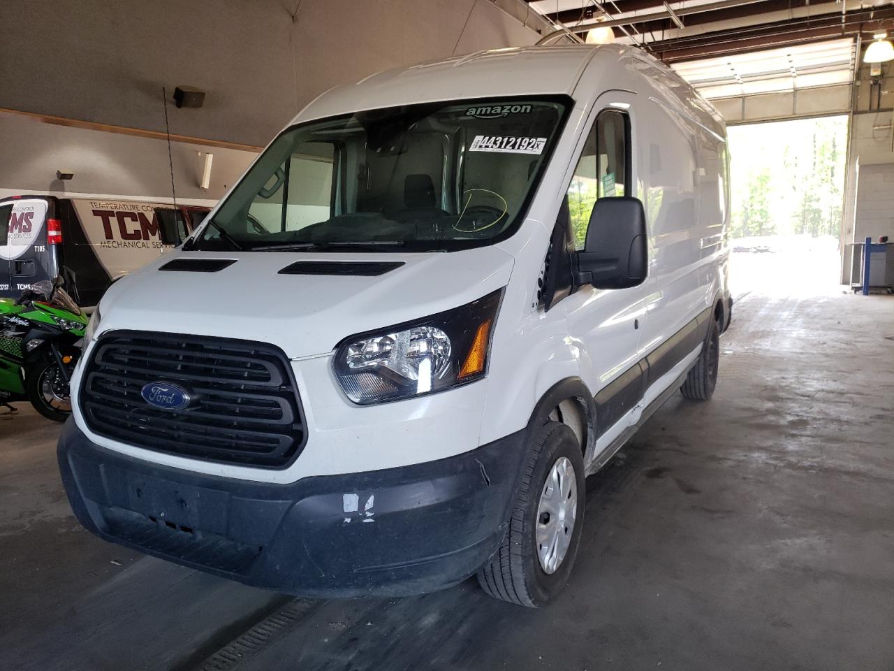 Photo 2 from auction – 2019 FORD TRANSIT T- with VIN 1FTYR2CM6KKA88904