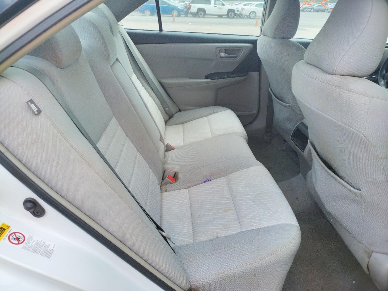 Photo 6 from auction – 2015 TOYOTA CAMRY LE with VIN 4T1BF1FK5FU039783