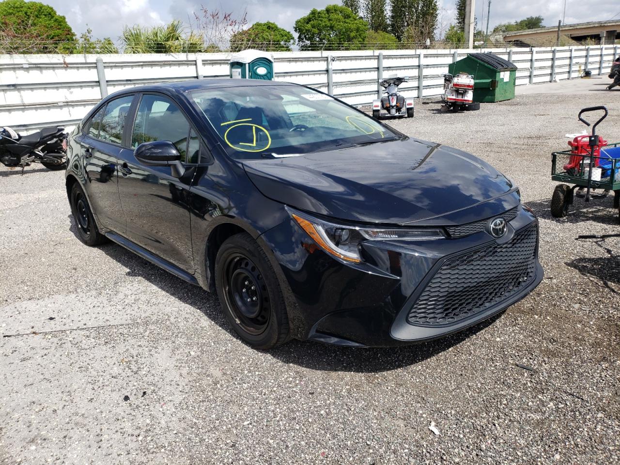 TOYOTA COROLLA LE 2021 with VIN 5YFEPMAE4MP204864 - Photo from auction