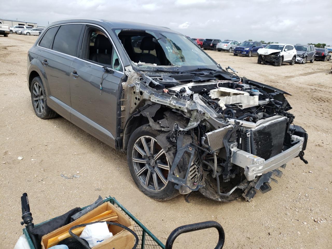AUDI Q7 PREMIUM 2017 with VIN WA1AAAF70HD009548 - Photo from auction