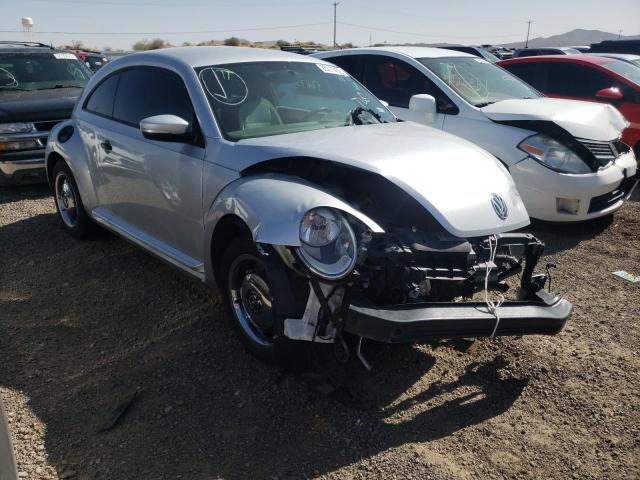 Photo 1 from auction – 2015 VOLKSWAGEN BEETLE 1.8 with VIN 3VWF17AT8FM606934