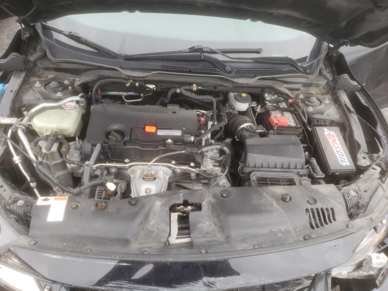 Photo 7 from auction – 2018 HONDA CIVIC LX with VIN 19XFC2F58JE015628