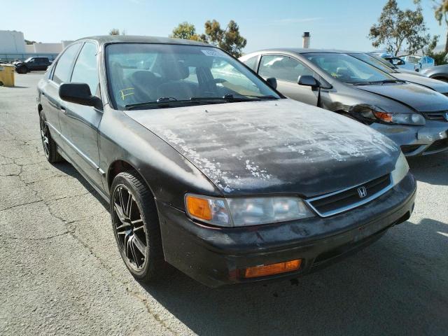 HONDA ACCORD LX 1995 with VIN 1HGCD5632SA096647 - Photo from auction
