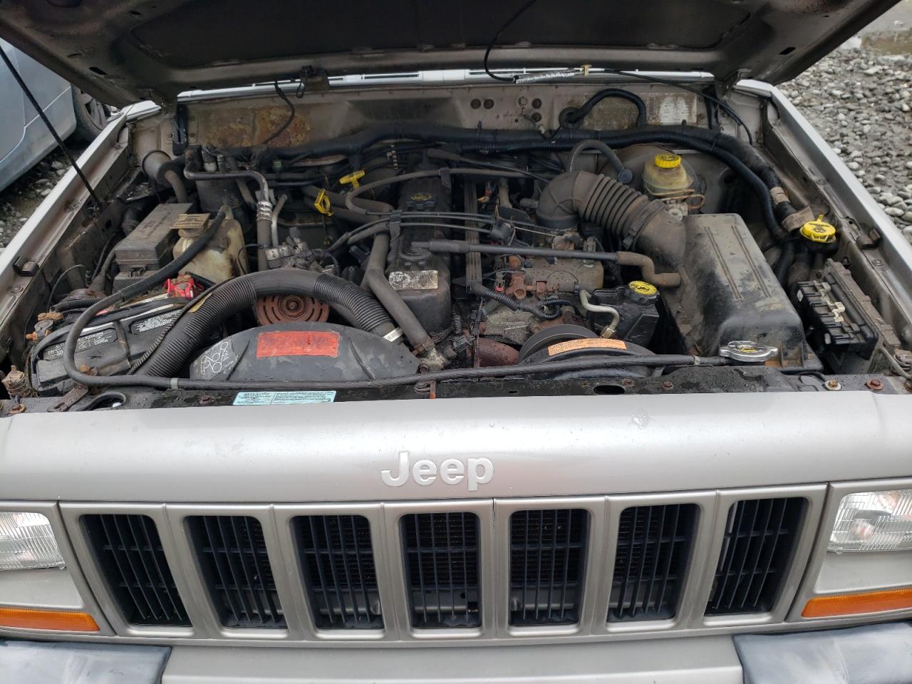 Photo 12 from auction – 2000 JEEP CHEROKEE S with VIN 1J4FF48S9YL174000