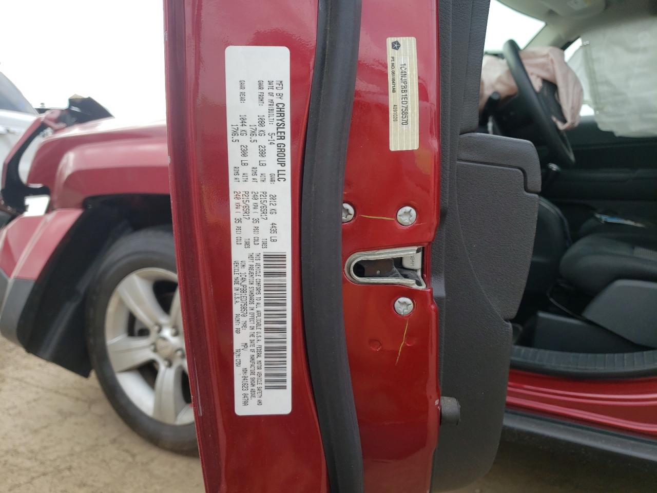 Photo 10 from auction – 2014 JEEP PATRIOT SP with VIN 1C4NJPBB1ED758570