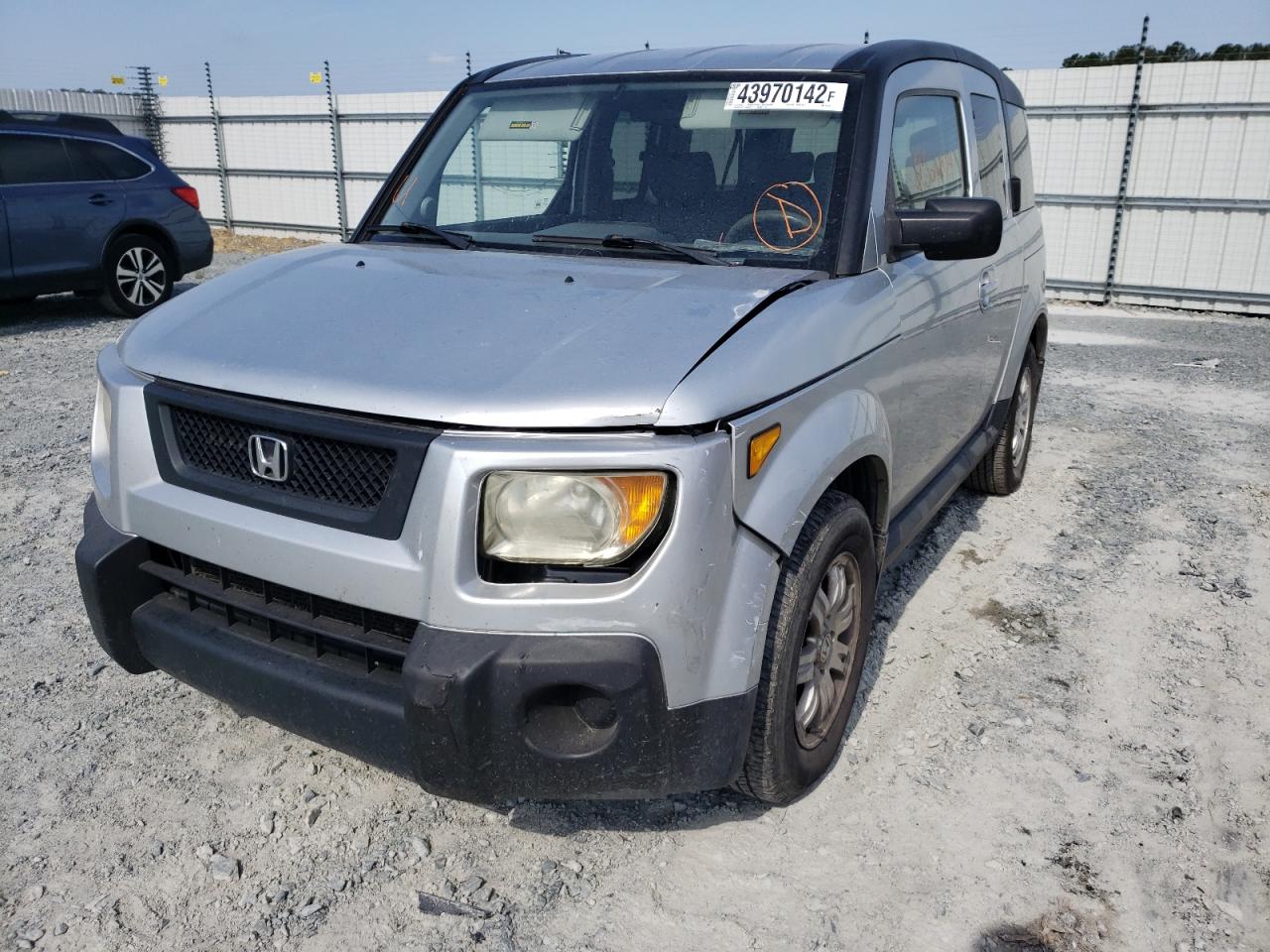 Photo 9 from auction – 2006 HONDA ELEMENT EX with VIN 5J6YH28786L021026
