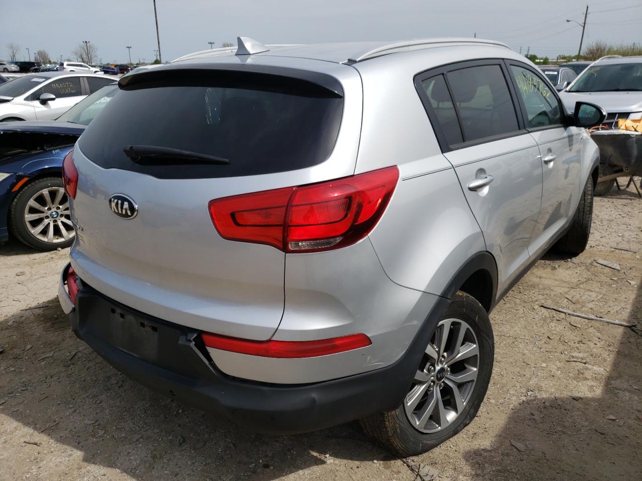 Photo 4 from auction – 2014 KIA SPORTAGE L with VIN KNDPBCAC7E7583250