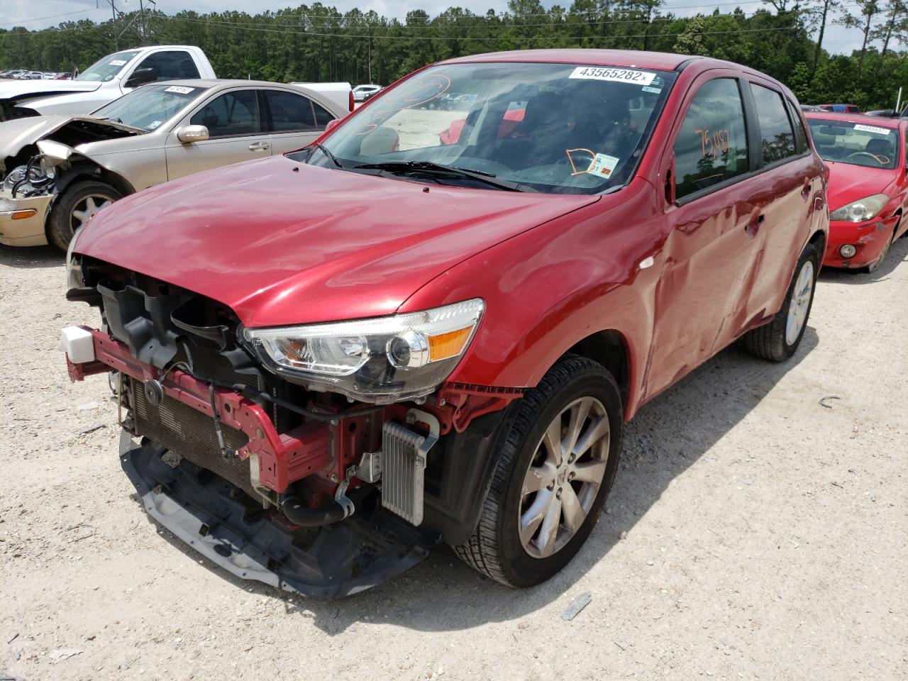 Photo 2 from auction – 2015 MITSUBISHI OUTLANDER with VIN 4A4AP3AU4FE033624